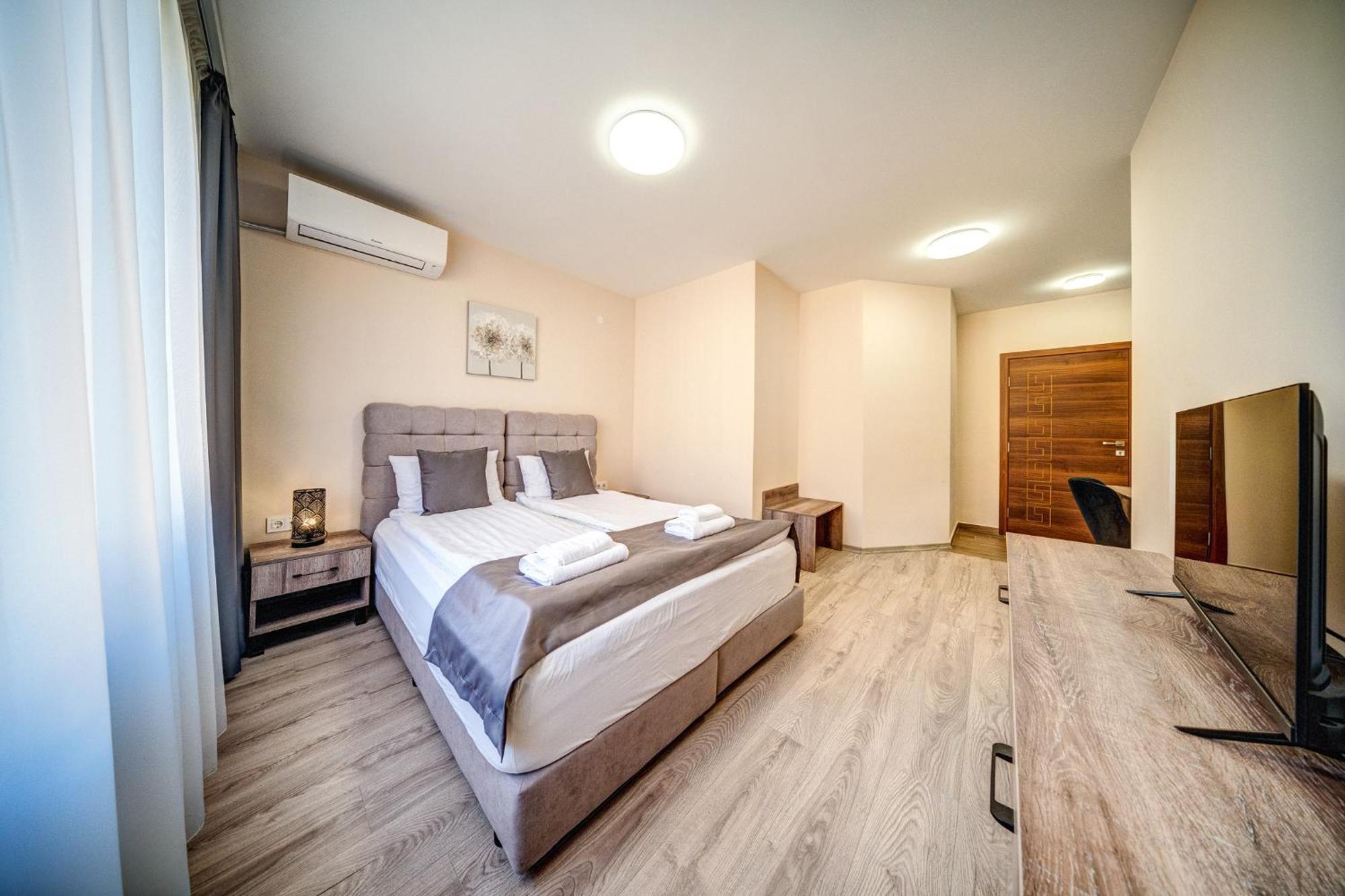 Valemo Apart House ديفين المظهر الخارجي الصورة