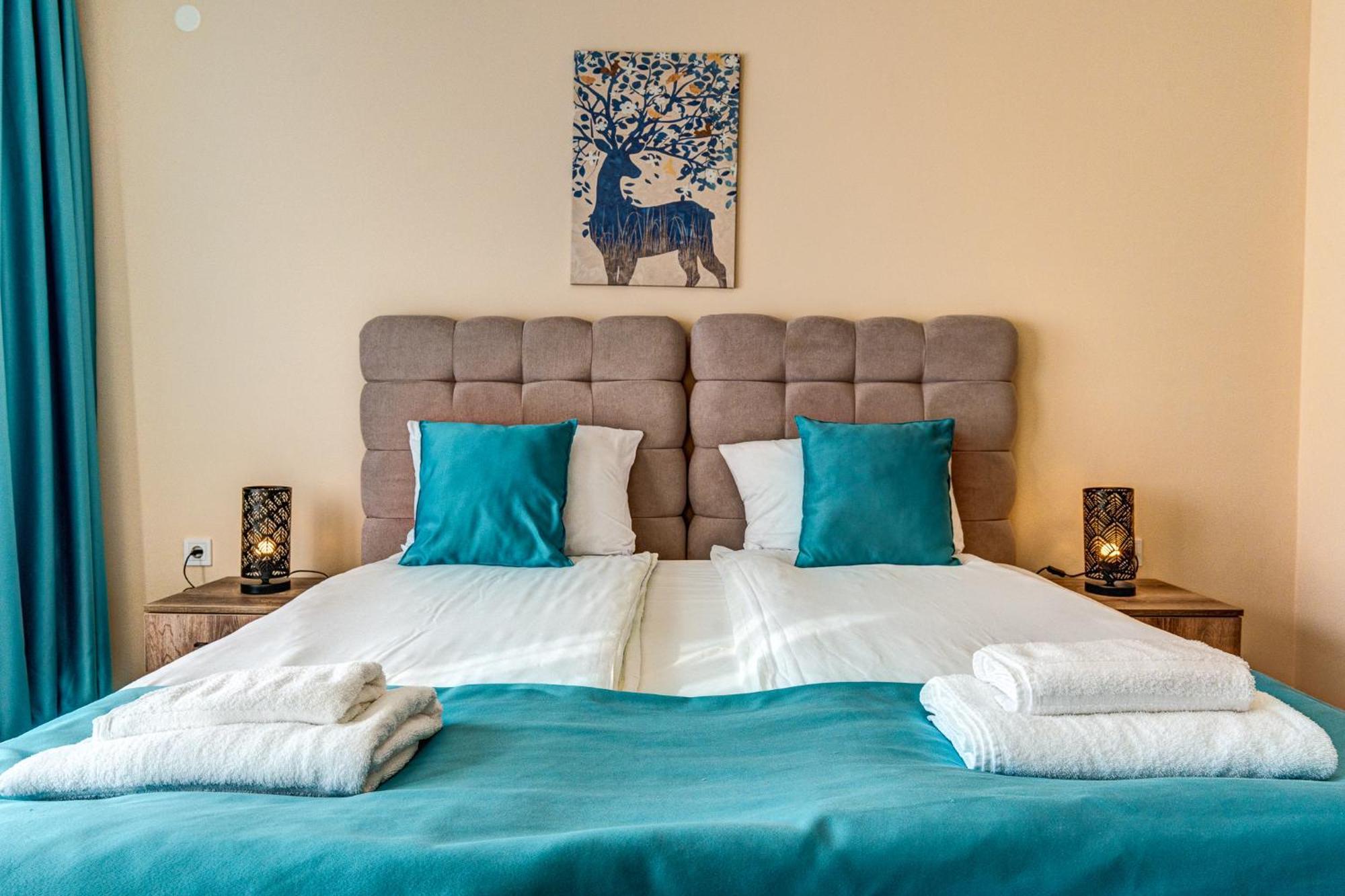 Valemo Apart House ديفين المظهر الخارجي الصورة